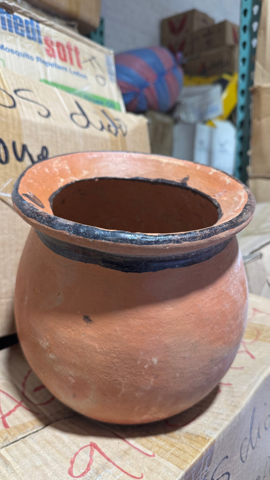 African cooking vases
